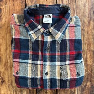 North Face flannel size large